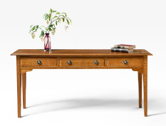 Console Table – 2 Dwr – Silky Oak